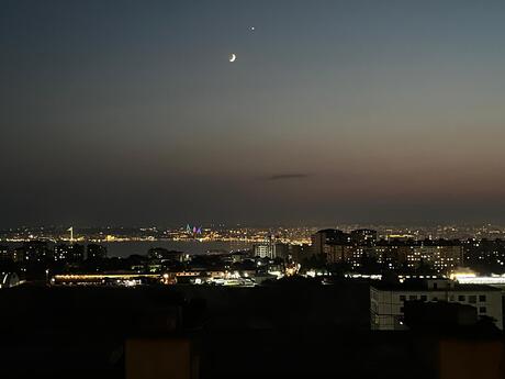 Elan №6300792 - Bakı, Yeni Günəşli q., 2 otaqlı, 68 m², 9/16 mərtəbə