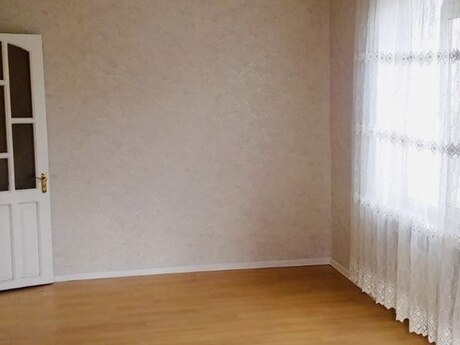 2-комн. вторичка - м. Иншаатчылар - 35 м²