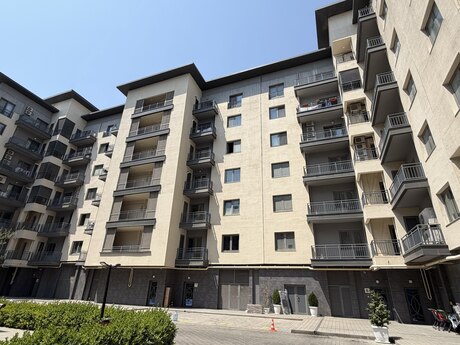 Объявление №6301060 - Баку, Хатаинский р., 4-комн., 150 м², 7/7 этаж