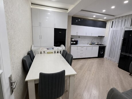 Объявление №6301091 - Баку, пос. Бадамдар, 2-комн., 44 м², 2/5 этаж