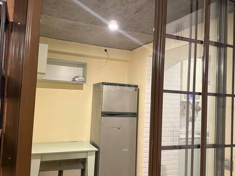 1 otaqlı köhnə tikili - Nizami m. - 45 m²