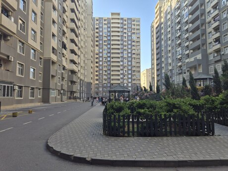 Объявление №6301176 - Баку, пос. Массив Д, 1-комн., 47 м², 15/15 этаж