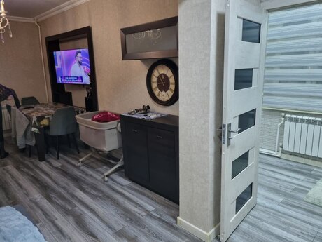 Объявление №6301204 - Баку, пос. Ази Асланова, 2-комн., 55 м², 2/9 этаж