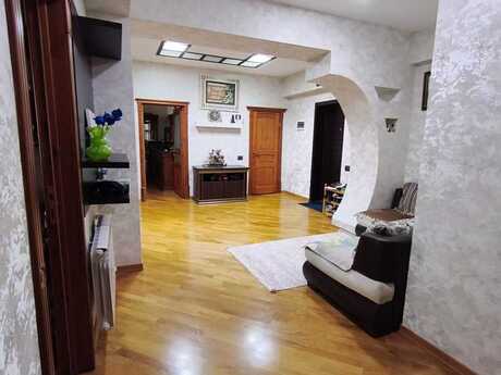 Elan №6301363 - Bakı, Nəsimi m., 3 otaqlı, 129 m², 5/16 mərtəbə