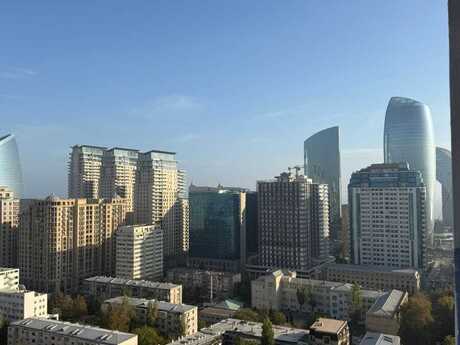 3 otaqlı mənzil, 200 m², 28 May: 650 000 ₼ 2