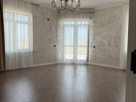 3 otaqlı mənzil, 151 m², 7-ci mikrorayon: 290 000 ₼ 2