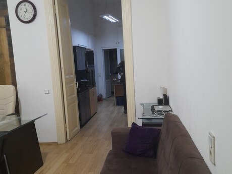 2 otaqlı ofis - İçəri Şəhər m. - 45 m²