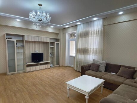 Объявление №6301506 - Баку, м. Насими, 2-комн., 100 м², 5/17 этаж