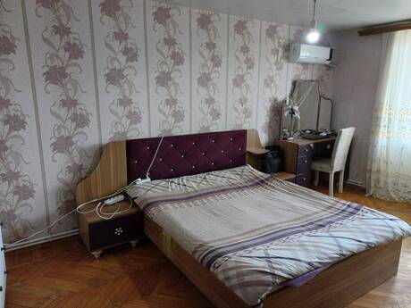 Объявление №6301588 - Баку, м. Гянджлик, 4-комн., 100 м², 3/5 этаж