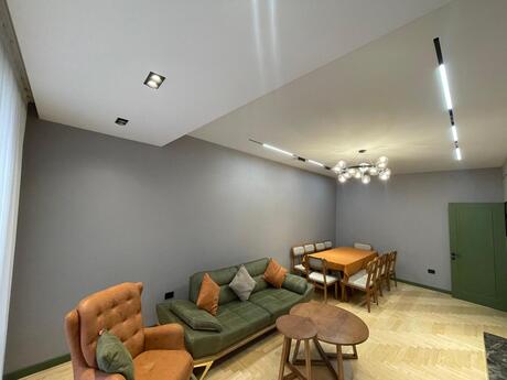 4 otaqlı mənzil, 120 m², Neftçilər: 355 000 ₼ 3