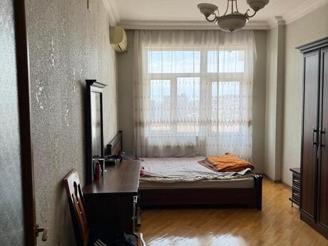 3 otaqlı yeni tikili - Nizami m. - 137 m²