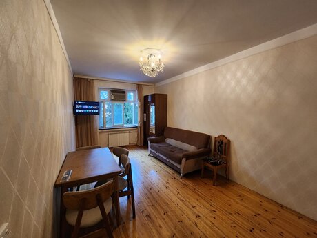 Elan №6301597 - Bakı, Nəsimi m., 2 otaqlı, 50 m², 3/9 mərtəbə