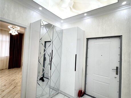 3-комн. вторичка - м. Мемар Аджеми - 71 м²