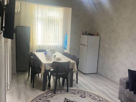 Elan №6301900 - Bakı, Memar Əcəmi m., 2 otaqlı, 40 m², 2/5 mərtəbə
