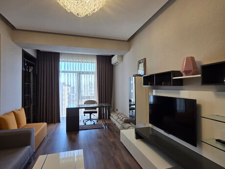 Elan №6301958 - Bakı, Elmlər Akademiyası m., 2 otaqlı, 80 m², 12/18 mərtəbə