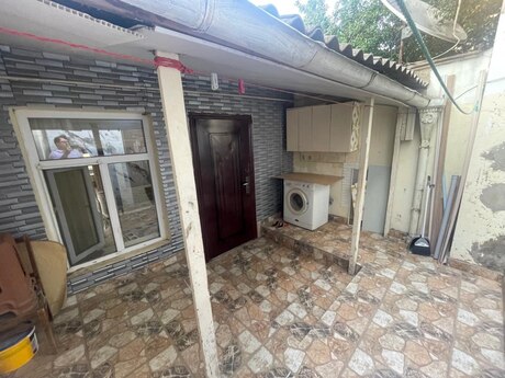 2 otaqlı həyət evi/bağ evi - Nəsimi m. - 60 m²