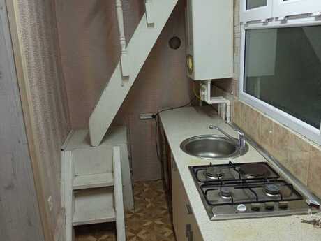 3-комн. дом/дача - м. 8 ноября - 70 м²