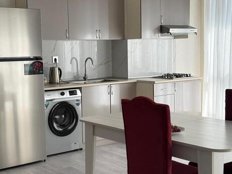 2-комн. новостройка - Сумгаит - 84 м²
