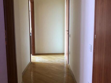 Объявление №6302120 - Баку, м. Гянджлик, 2-комн., 90 м², 17/18 этаж