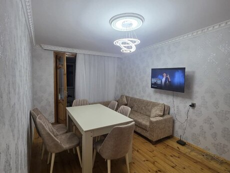 Elan №6302168 - Bakı, İnşaatçılar m., 2 otaqlı, 65 m², 5/5 mərtəbə