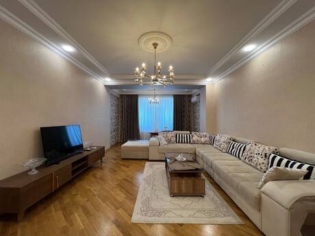3-комн. новостройка - пос. Бадамдар - 125 м²
