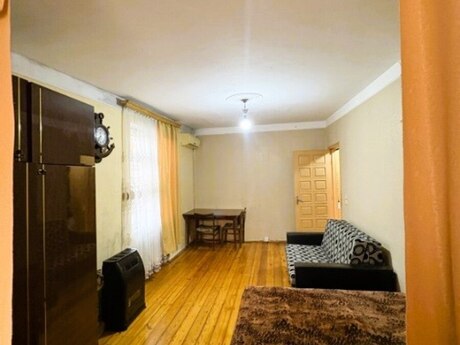 Elan №6302328 - Bakı, Nəriman Nərimanov m., 1 otaqlı, 32 m², 5/5 mərtəbə