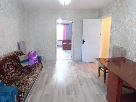 Elan №6302358 - Bakı, Neftçilər m., 2 otaqlı, 50 m², 2/5 mərtəbə