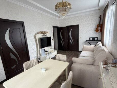 Elan №6302377 - Bakı, Memar Əcəmi m., 2 otaqlı, 50 m², 4/5 mərtəbə