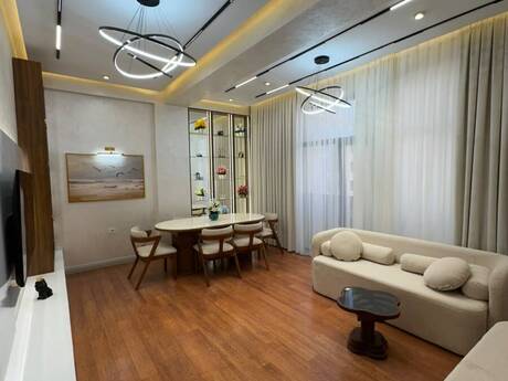 2 otaqlı mənzil, 91 m², 28 May: 450 000 ₼ 2