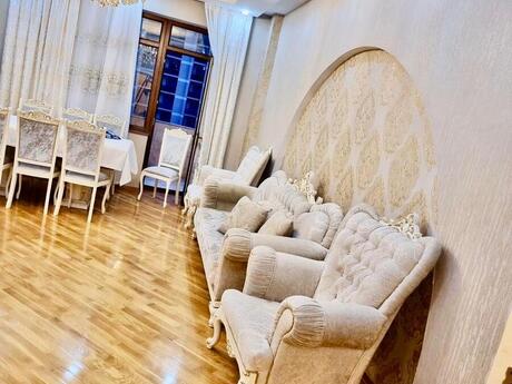 Elan №6302516 - Bakı, Elmlər Akademiyası m., 3 otaqlı, 140 m², 6/18 mərtəbə