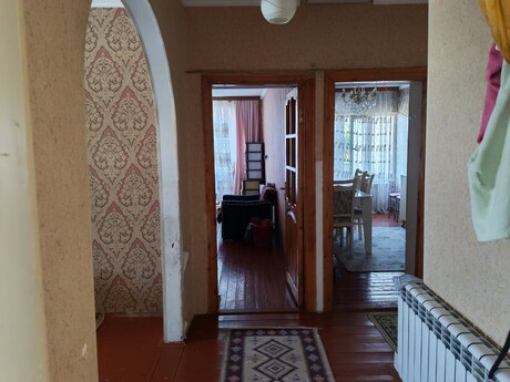 Квартира на продажу ниже рыночной цены в İmaməddin Nəsimi küçəsi