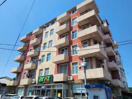Объявление №6302612 - Баку, Бинагадинский р., 3-комн., 87 м², 3/6 этаж