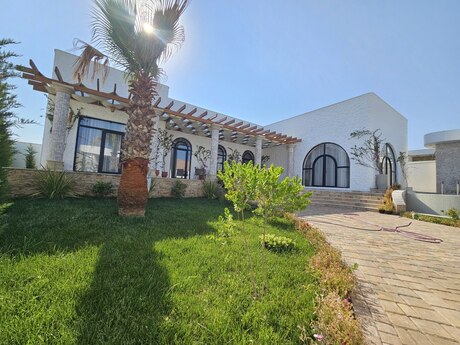 4 otaqlı həyət evi, 200 m², Mərdəkan: 560 000 ₼ 2