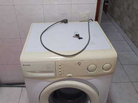 1 otaqlı köhnə tikili - Nəriman Nərimanov m. - 40 m²