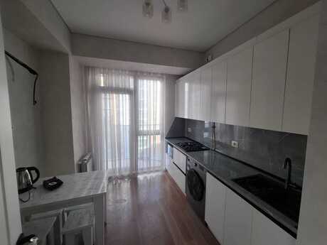 Elan №6302860 - Bakı, Yeni Yasamal q., 2 otaqlı, 64 m², 14/18 mərtəbə