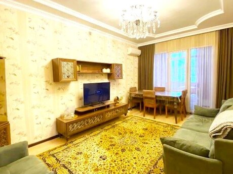 3 otaqlı köhnə tikili - Xalqlar Dostluğu m. - 60 m²