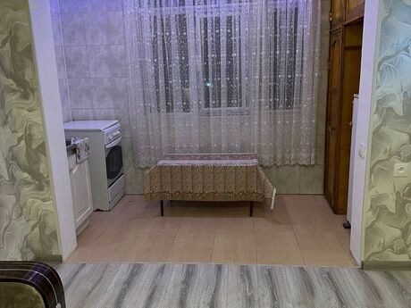 2 otaqlı köhnə tikili - Memar Əcəmi m. - 50 m²