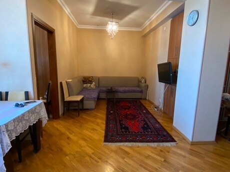 Elan №6302820 - Bakı, 20 Yanvar m., 2 otaqlı, 65 m², 10/18 mərtəbə