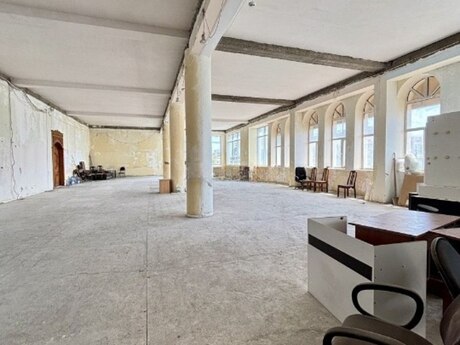 Elan №6302967 - Bakı, Neftçilər m., 600 m²