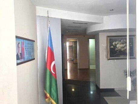 Elan №6303029 - Bakı, 28 May m., 679 m²