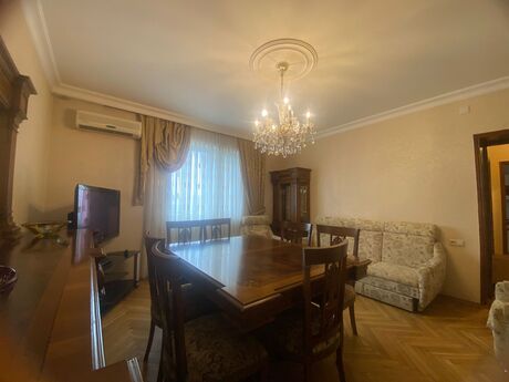 4 otaqlı mənzil, 110 m², Elmlər Akademiyası: 235 000 ₼ 3