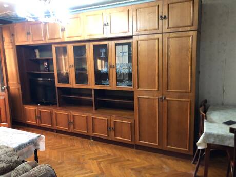 Elan №6303171 - Bakı, Nərimanov r., 3 otaqlı, 70 m², 4/5 mərtəbə