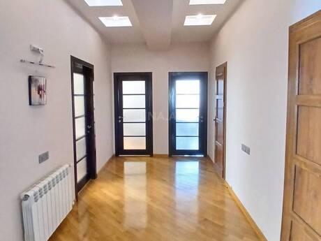 3 otaqlı yeni tikili - Yeni Yasamal q. - 130 m²