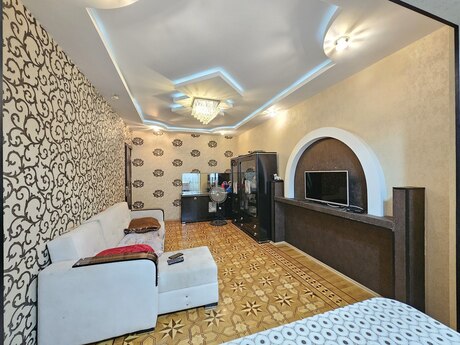 3 otaqlı mənzil, 90 m², 8-ci mikrorayon: 236 000 ₼ 5