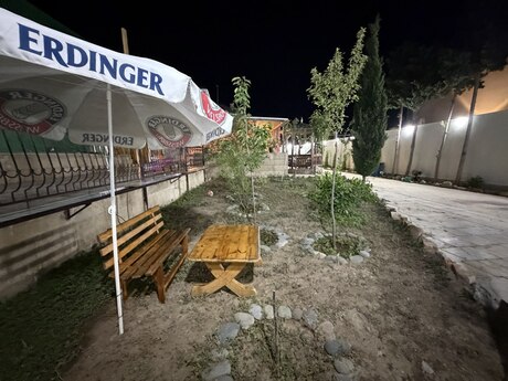 3 otaqlı həyət evi/bağ evi - Şüvəlan q. - 120 m²