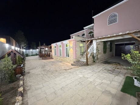 3 otaqlı həyət evi/bağ evi - Şüvəlan q. - 120 m²