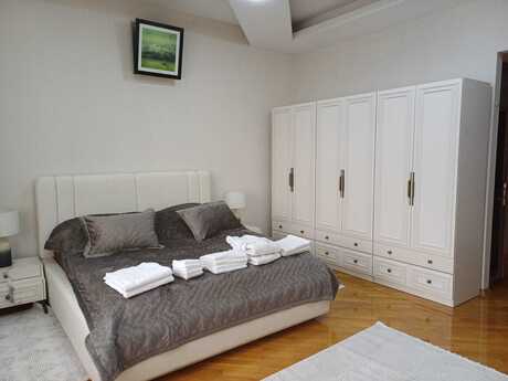 8 otaqlı həyət evi, 550 m², Badamdar: 2 300 000 ₼ 4