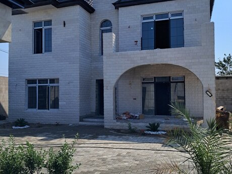 5-комн. дом/дача - пос. Мардакан - 240 м²