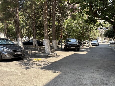 2 otaqlı köhnə tikili - Memar Əcəmi m. - 50 m²