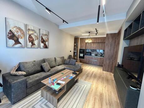 Elan №6303727 - Bakı, Şah İsmayıl Xətai m., 2 otaqlı, 70 m², 3/20 mərtəbə